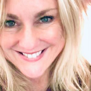 Meet your Posher, Naomi